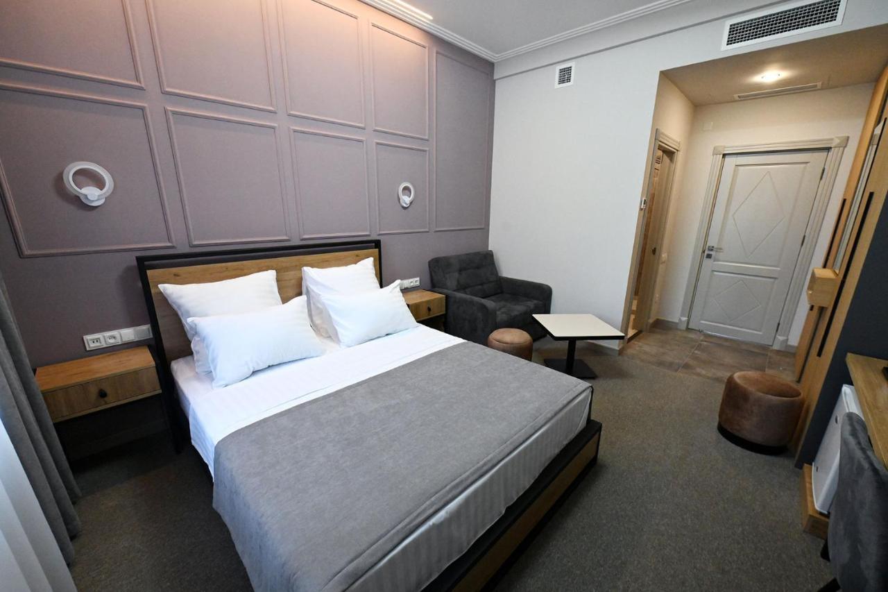 Prime Hotel 久姆里 外观 照片