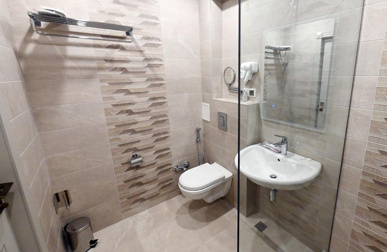 Prime Hotel 久姆里 外观 照片