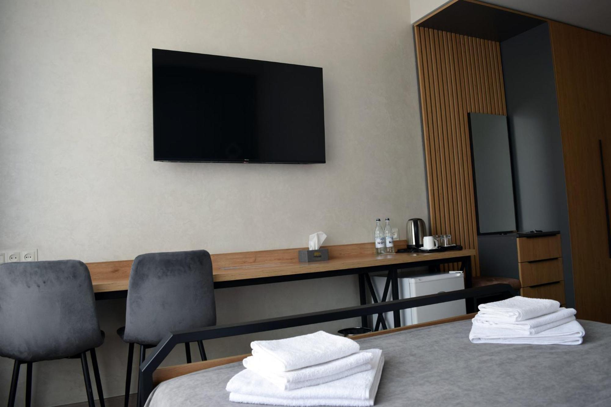 Prime Hotel 久姆里 外观 照片