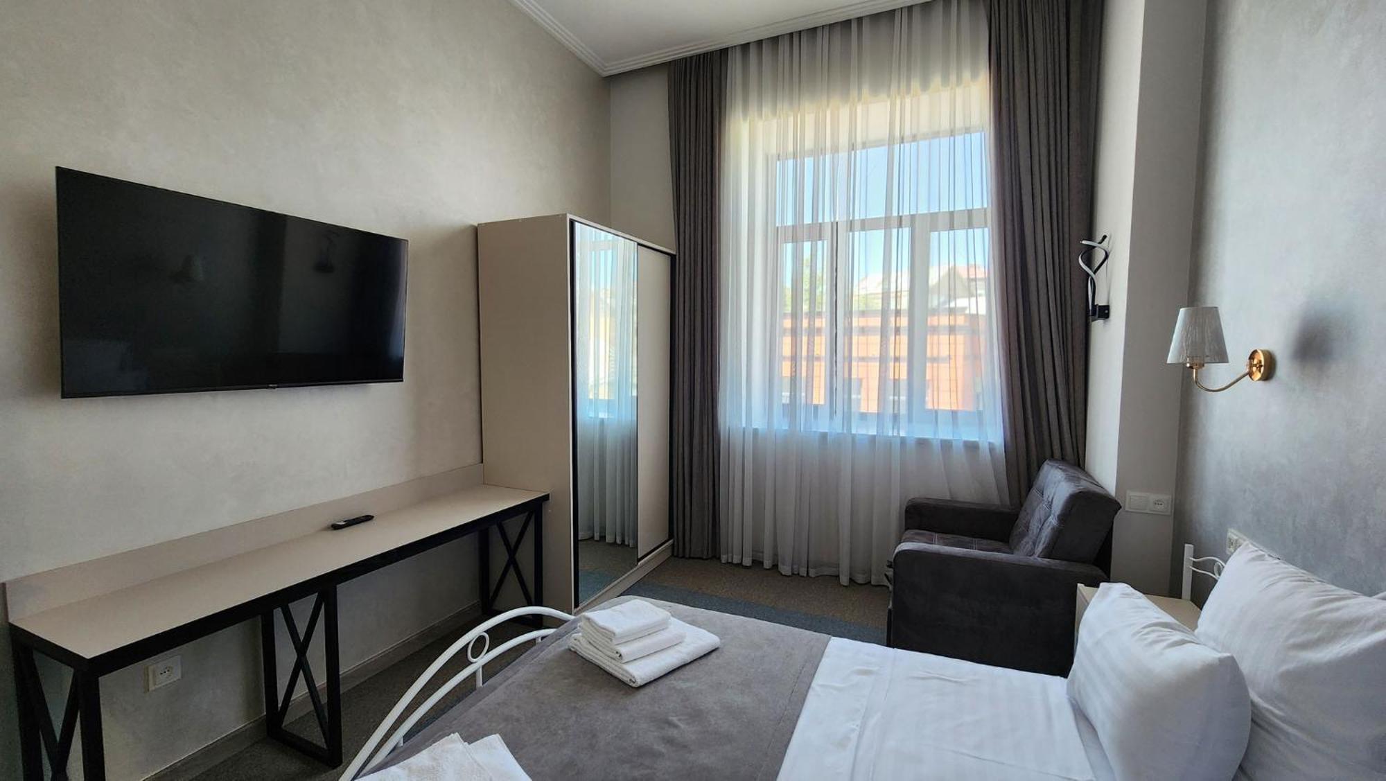 Prime Hotel 久姆里 外观 照片